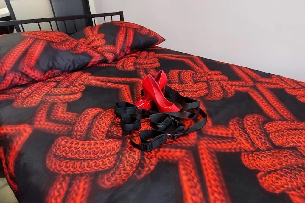 Pokoj Tylko Dla Doroslych Momenti Piccanti Katowice Buitenkant foto