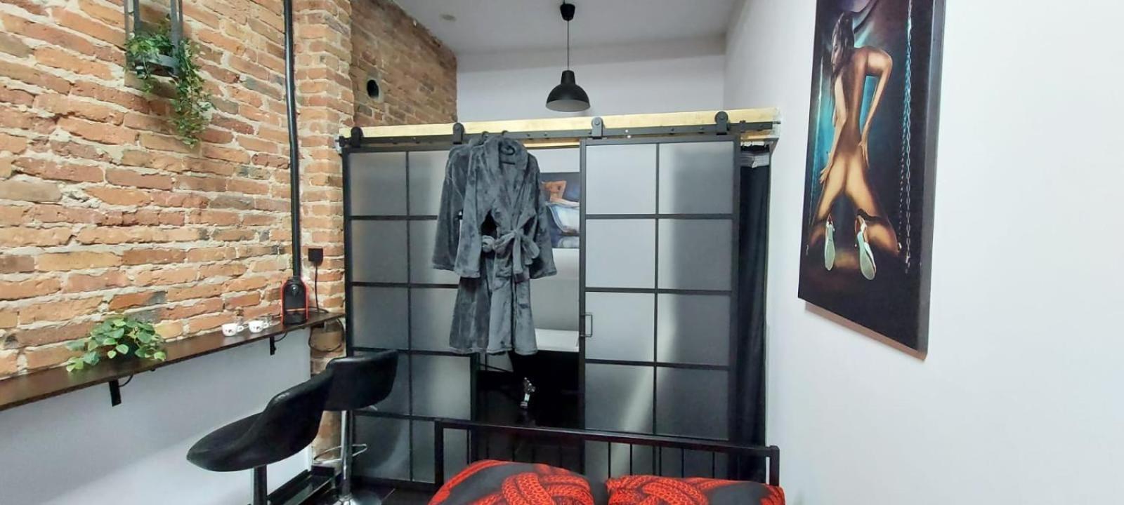 Pokoj Tylko Dla Doroslych Momenti Piccanti Katowice Buitenkant foto